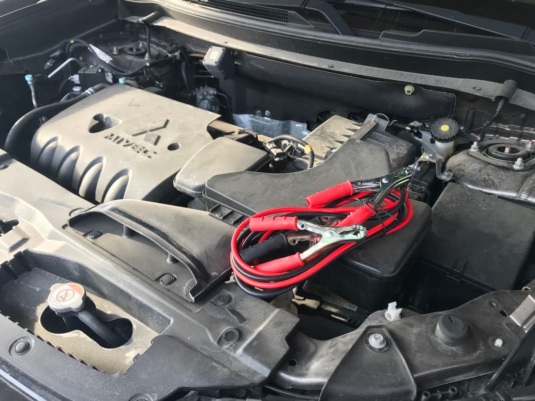 Dead Rails Callabe Car Battery Jump Start UAE | Fast Track Recovery